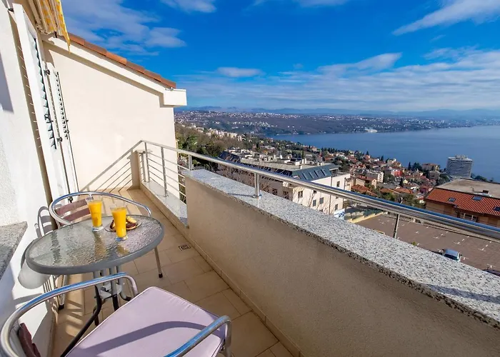 شقة Kvarner Bay View أوباتيا